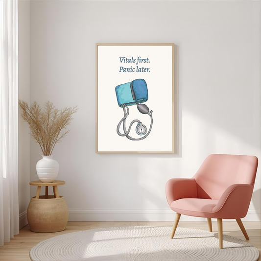 Arte de pared "Vitals first. Panic later"